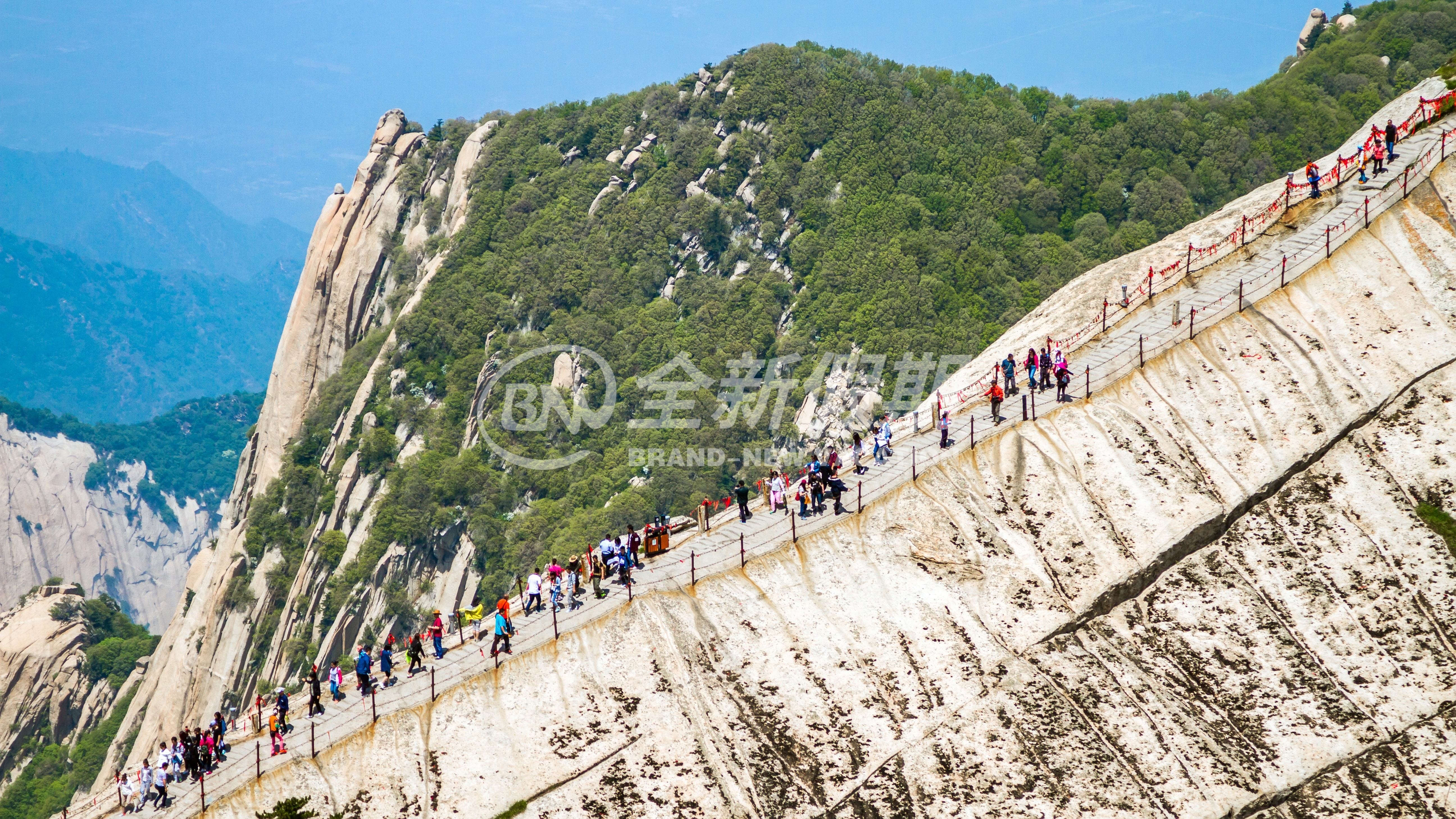 华山