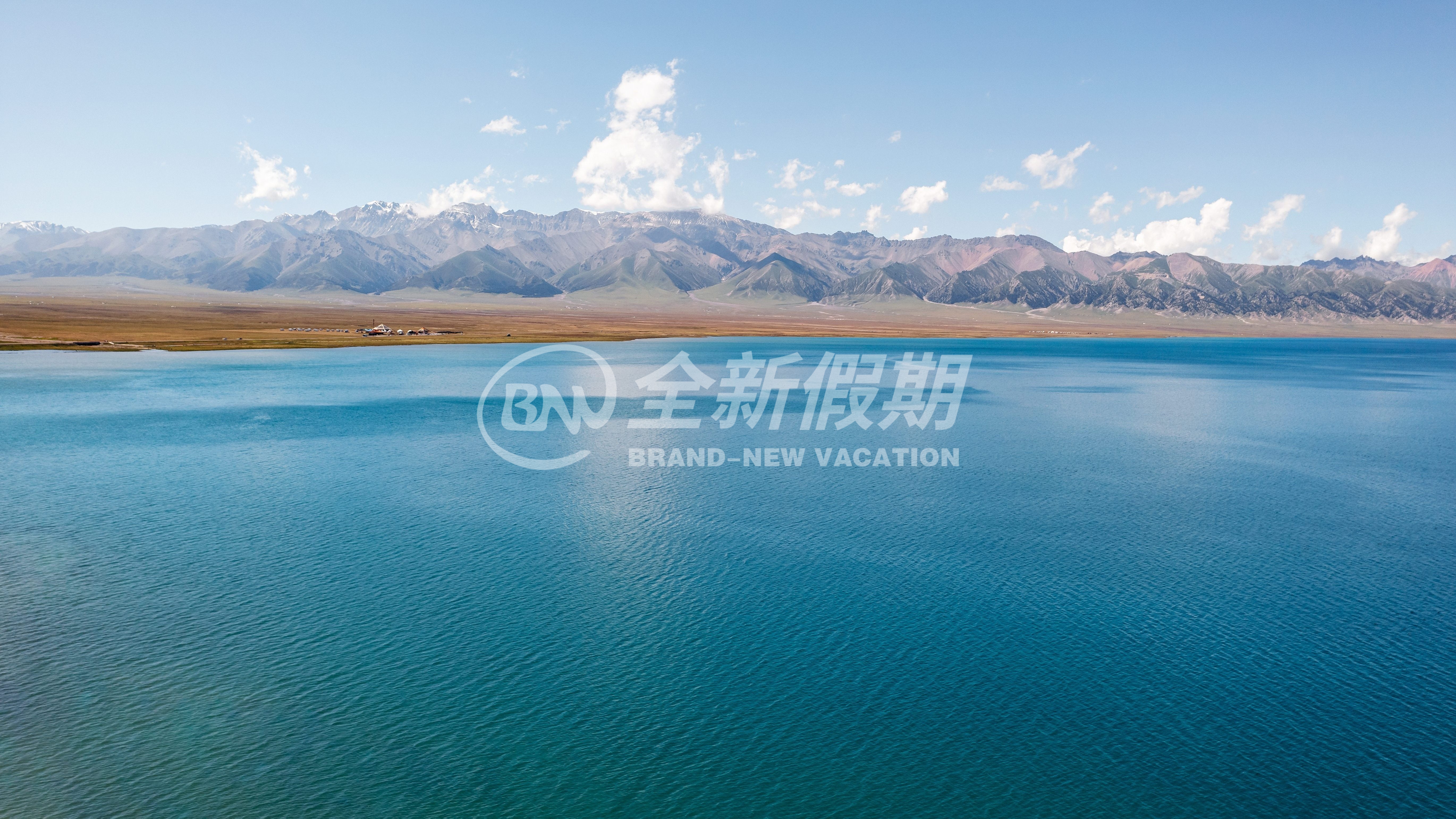 赛里木湖