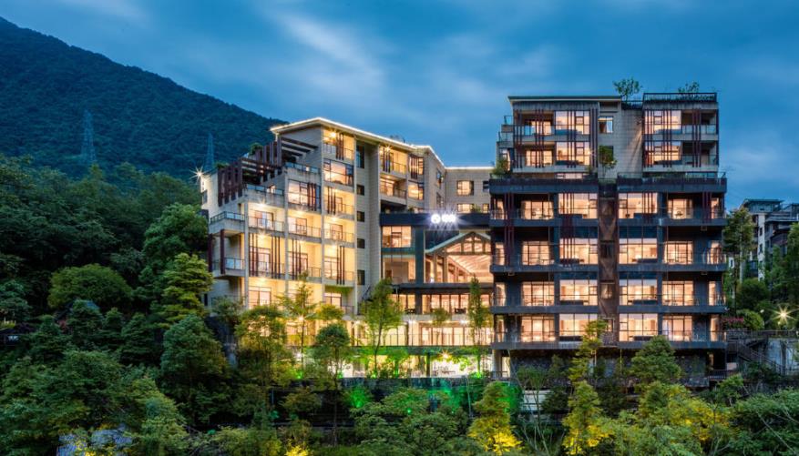 【私人·定制】四川禅驿·峨眉半山院子、峨眉山一地游品质双飞|薄荷味空气里的素色民宿