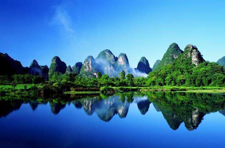 【奢华·6人团】桂林阳朔漓江一地+古东瀑布+银子岩+世外桃源双动车|乘坐热气球审视山水胜景