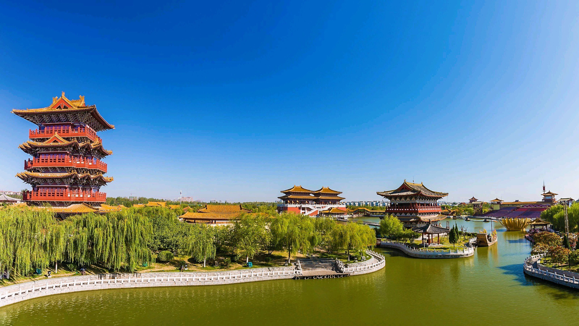 【私家小团 · 奢游河南】拜访少林寺+夜游龙门石窟+网红洛邑古城+畅游清明上河园4天游