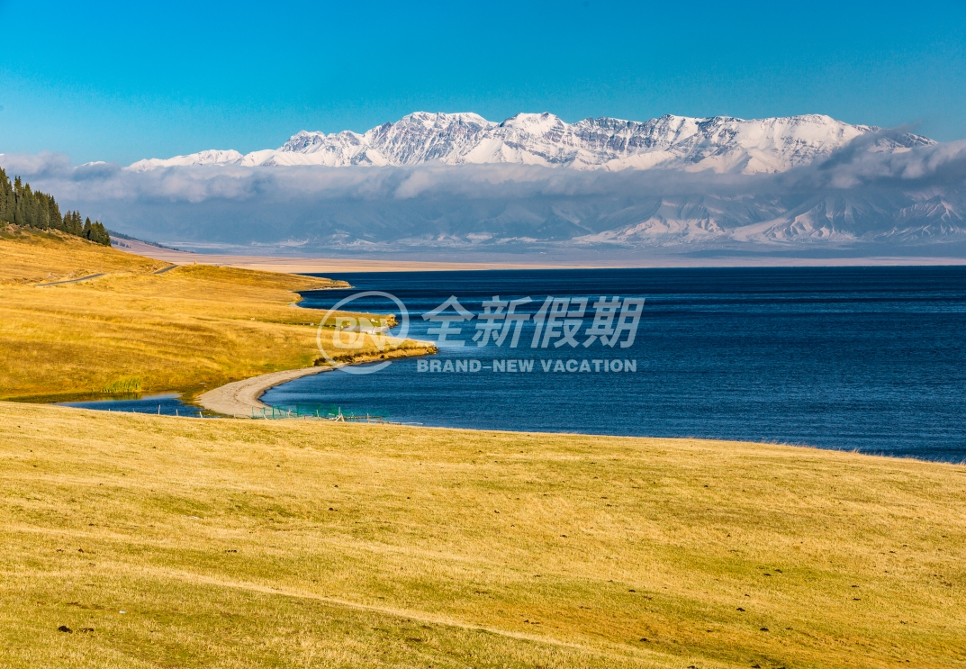 赛里木湖