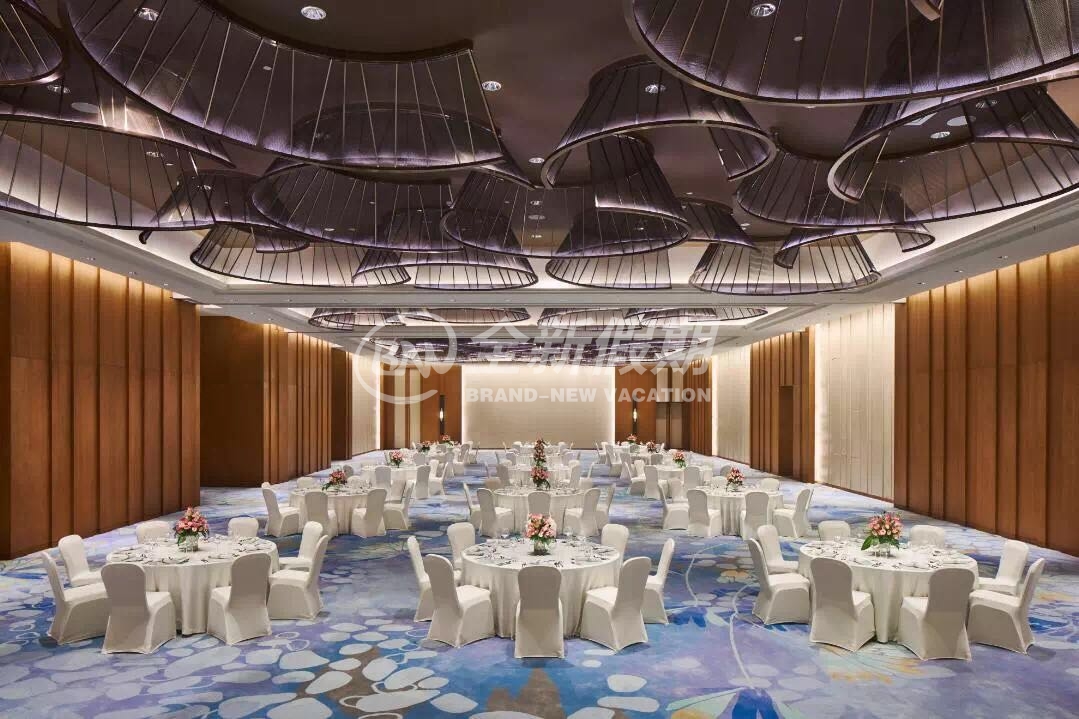 三亚仁恒皇冠假日度假酒店