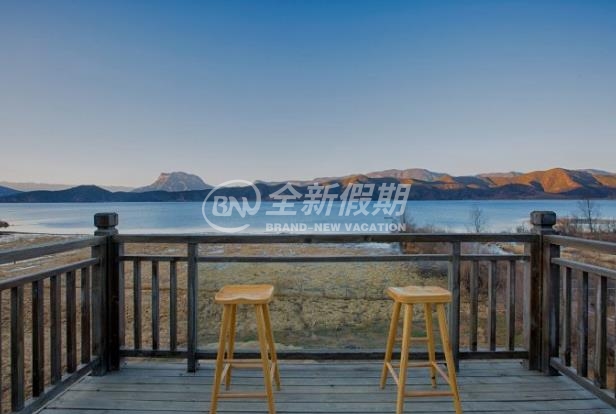 诗莉莉泛蜜月·泸沽湖昂月精品度假酒店