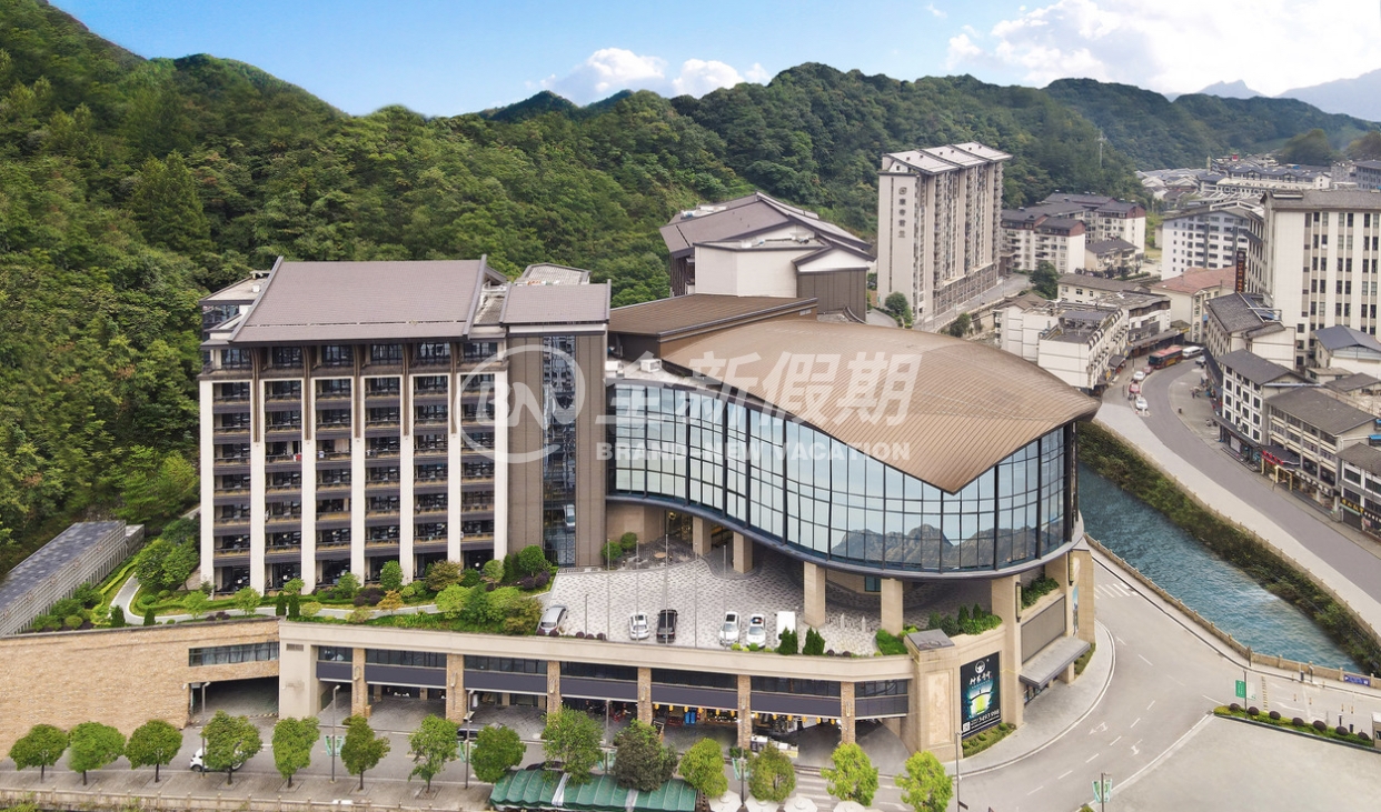 神农架康帝君兰酒店