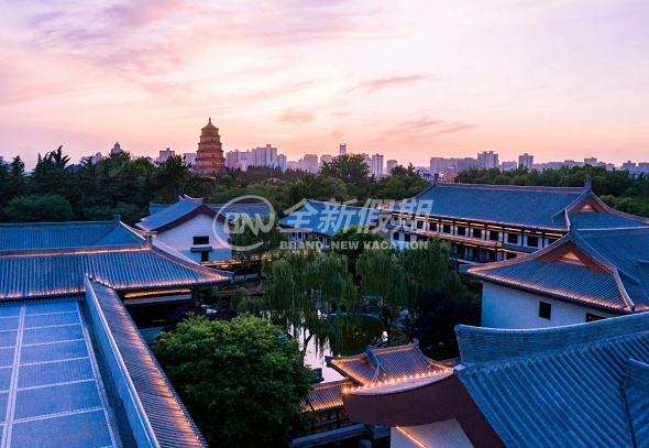 西安唐华华邑酒店