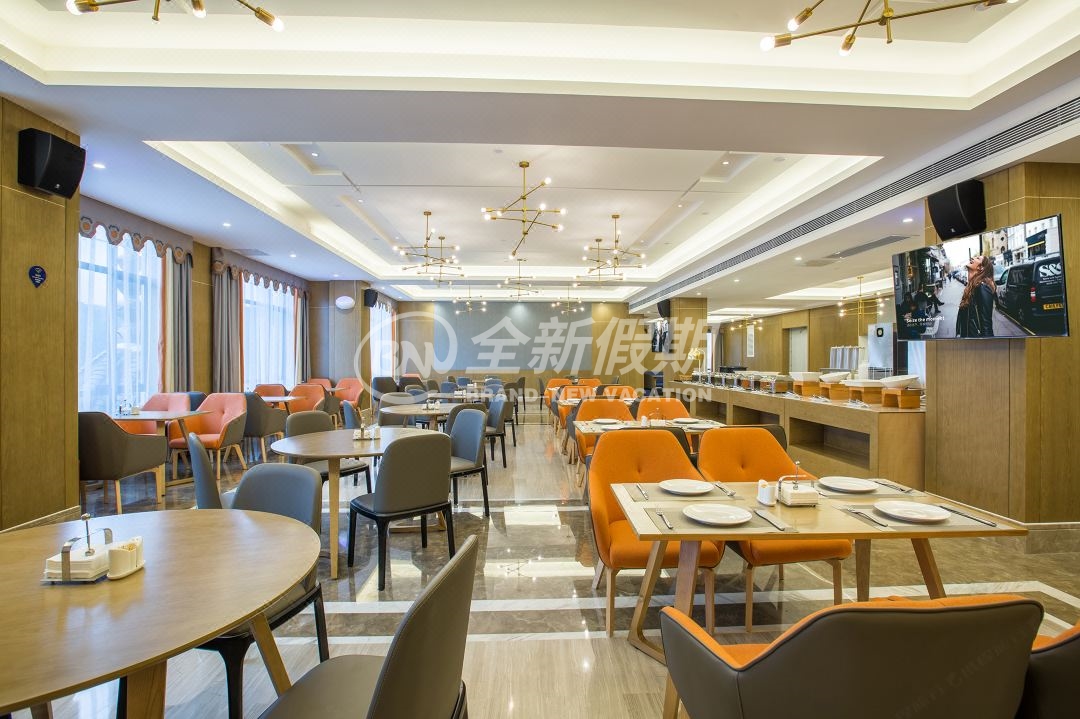 贵怡·酒店(贵阳观山湖区西南国际商贸城店)