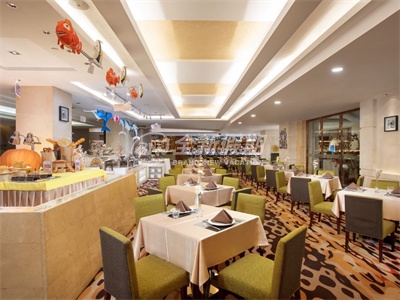 吉林紫光苑华美达酒店(万达广场店)