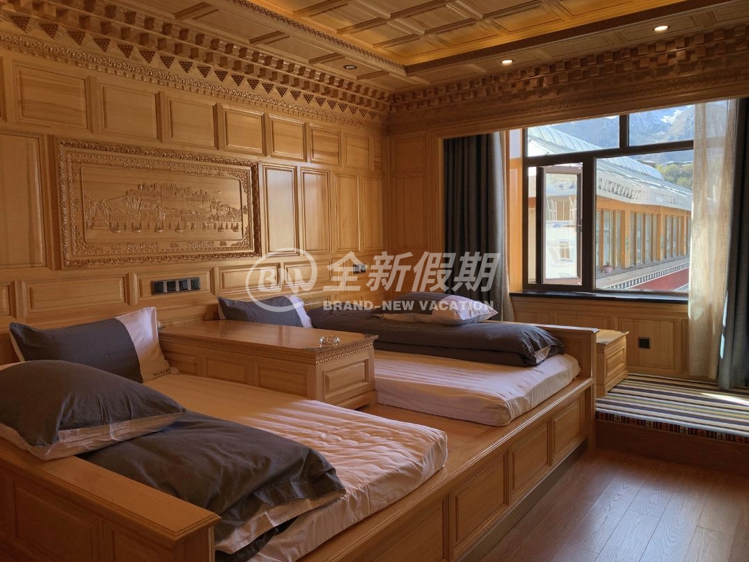 若尔盖郎木寺大酒店