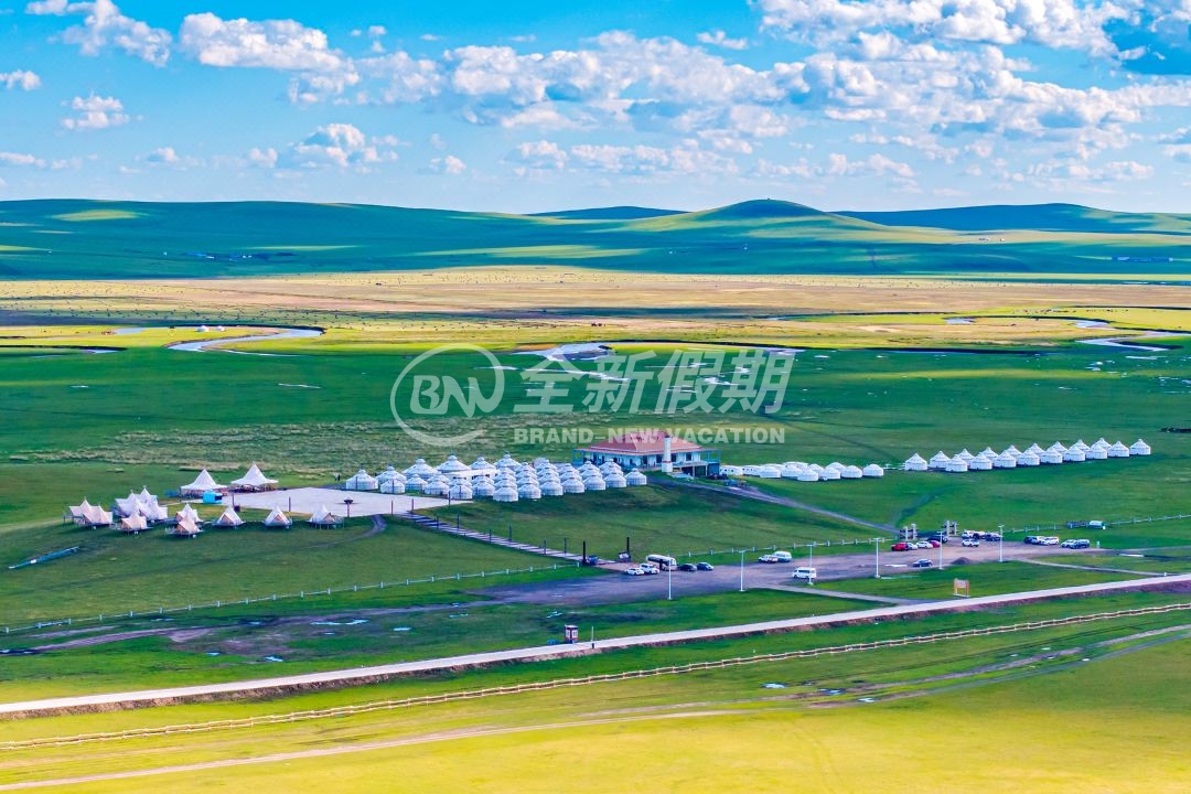 莫日格勒河图嘎营地蒙古包